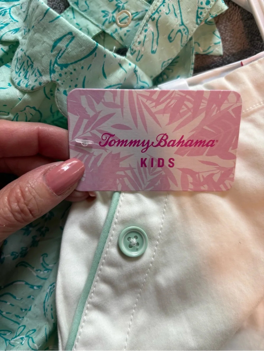 NWT Girls Tommy Bahama Sea Animals Shirt and Shorts Set